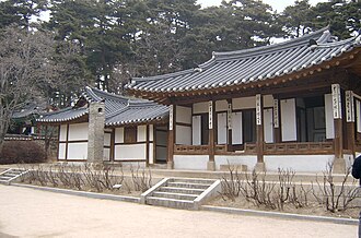 hanok (한옥)